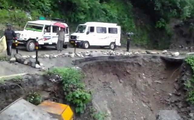 उत्तराखंड: मौसम ‌विभाग ने जारी किया अलर्ट, भारी बारिश के साथ बादल फटने की चेतावनी, अगले 7 दिन मुश्किल
