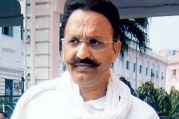 मुन्ना बजरंगी की हत्या से  मुख्तार अंसारी खौफ में, दो दिन से नहीं निकले  जेल की बैरक से बाहर