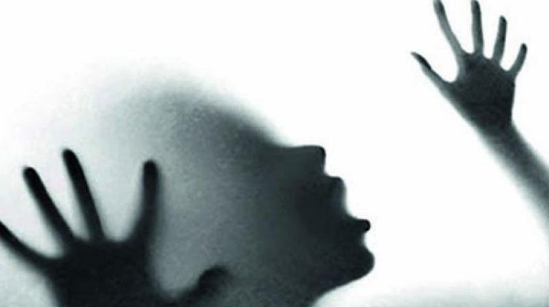 मध्य प्रदेश: सतना में रेप का शिकार हुई बच्ची की हालत गंभीर, दिल्ली के एम्स में कराया जाएगा भर्ती