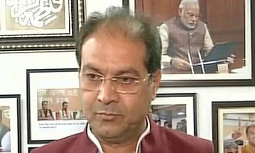 यूपी: मंत्री मोहसिन रजा का नया राग, मदरसों में होगा ड्रेस कोड,  कुर्ता-पायजामा की जगह पैंट-शर्ट होगा पहनना