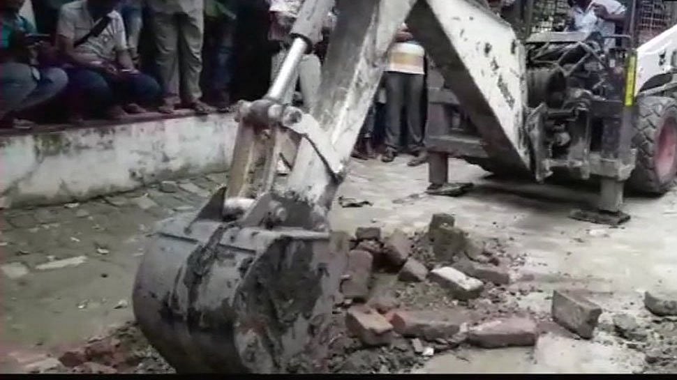 बिहार: मुजफ्फरपुर के बालिका गृह यौन शोषण मामले में कई नए खुलासे, विपक्ष ने की सीबीआई जांच की मांग