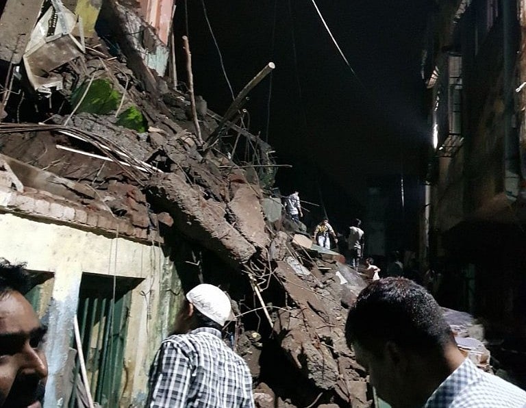 महाराष्‍ट्र: भिवंडी इलाके में 3 मंजिला इमारत गिरी, 1 की मौत, कई लोगों को बचाया गया 