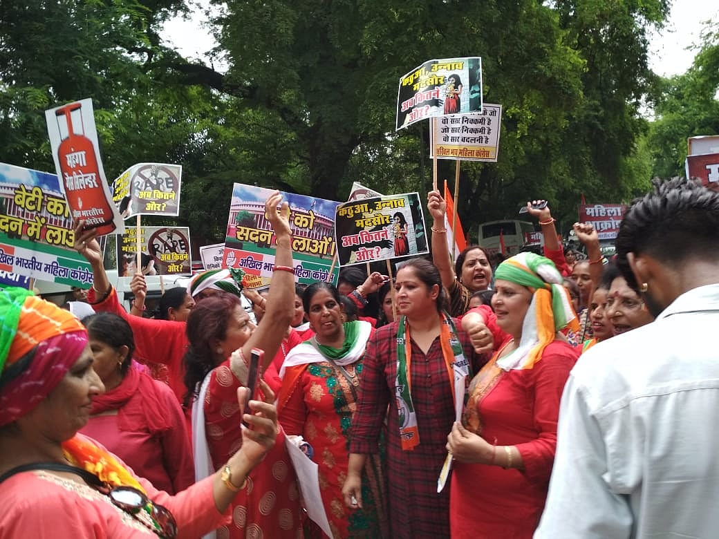 राहुल गांधी ने पीएम मोदी को लिखा खत, कहा, महिला आरक्षण बिल को संसद में पास कराने में कांग्रेस देगी साथ