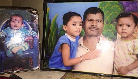 राजधानी दिल्ली में 3 बहनों की भूख से संदिग्ध मौत, सरकार ने दिए मजिस्ट्रेट जांच के आदेश
