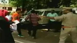 यूपी: बिजनौर में भगवा संगठनों की गुंडागर्दी, शादी रजिस्टर कराने पहुंचे हिन्दू-मुस्लिम जोड़े के साथ की मारपीट