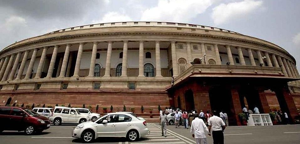  मॉनसून सत्र में विपक्ष ने सरकार को घेरने की बनाई रणनीति, क्या लंबित बिलों को पास करा पाएगी मोदी सरकार?