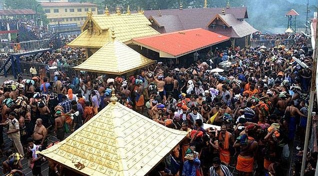 केरल: सबरीमाला मंदिर विवाद पर  सुप्रीम कोर्ट की टिप्पणी, कहा, पुरुषों की तरह महिलाओं को भी प्रवेश का अधिकार 