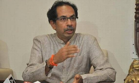 खुद को आज का चाणक्य बताने वालों की नीति ने की देश की दुर्दशाः उद्धव ठाकरे