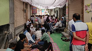 बुराड़ी कांड: जीवित बचे सदस्यों ने ‘सामूहिक आत्महत्या’ को बताया बकवास, कर सकते हैं सीबीआई जांच की मांग