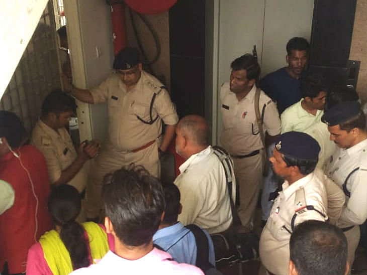 भोपाल: सिरफिरे आशिक का हाई वोल्टेज ड्रामा, 12 घंटे तक मॉडल को बंधक बनाकर रखा