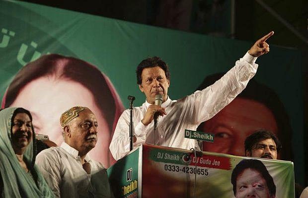 पाक पीएम इमरान खान का आतंकवाद पर सनसनीखेज खुलासा, खोले कई चौंकाने वाले राज 