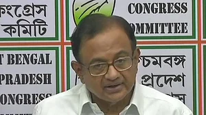 राफेल सौदे को लेकर कांग्रेस ने मोदी सरकार को घेरा, कहा, इससे जुड़े सभी पहलुओं की हो जांच