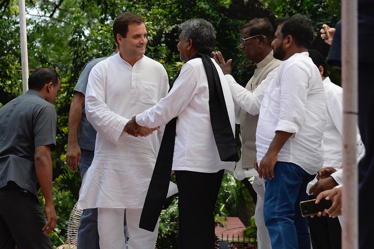 दिल्ली: दलितों के प्रदर्शन में बोले राहुल, पीएम की सोच दलित विरोधी, उनके दिल में दलितों के लिए जगह नहीं