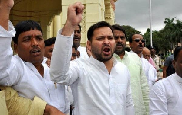 मुजफ्फरपुर कांड:  जंतर-मंतर पर तेजस्वी का धरना आज, केजरीवाल समेत विपक्ष के कई नेता होंगे शामिल