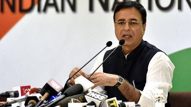 ‘मोदी सरकार ने फसल बीमा योजना की आड़ में चलाई निजी कंपनी मुनाफा योजना’ 