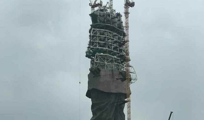 गुजरात में पटेल की प्रतिमा के लिए सरकारी तेल कंपनियों ने दिया पैसा, सीएजी ने उठाया सवाल