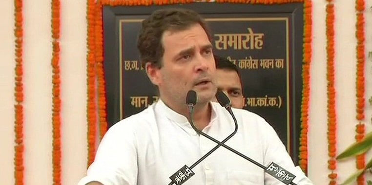 केरल: बाढ़ में हुए जान-माल के नुकसान पर राहुल ने जताया दुख, लोगों की मदद के लिए पार्टी कार्यकर्ताओं से की अपील