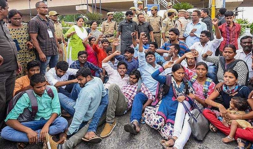 विधि आयोग ने की अभिव्यक्ति की आजादी की वकालत, कहा, सरकार के खिलाफ बोलना नहीं है देशद्रोह