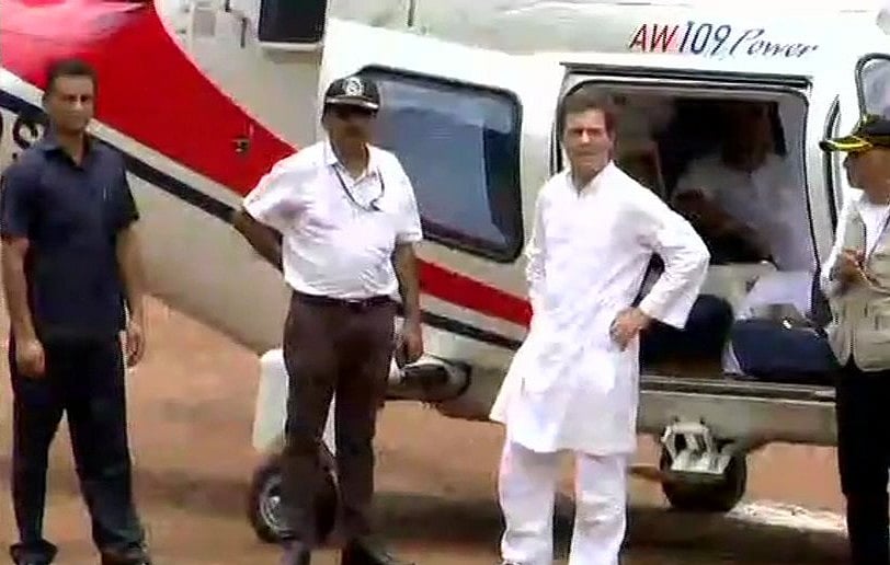 केरल पहुंचे राहुल गांधी ने वीआईपी संस्कृति को रखा किनारे, एयर एंबुलेंस को पहले टेक ऑफ कराने के लिए किया इंतजार