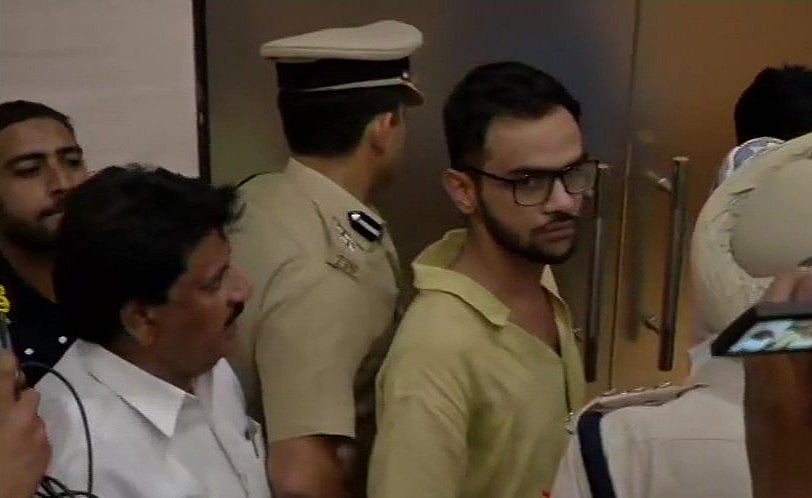 वक्त-बेवक्त: उमर खालिद पर हुआ हमला आजादख्याल हिंदुस्तान पर भी हुआ हमला है