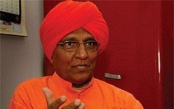 स्वामी अग्निवेश ने कहा, मॉब लिंचिंग के आरोपियों के साथ हो आतंकियों जैसा व्यवहार, यूएपीए के तहत चले मुकदमा 