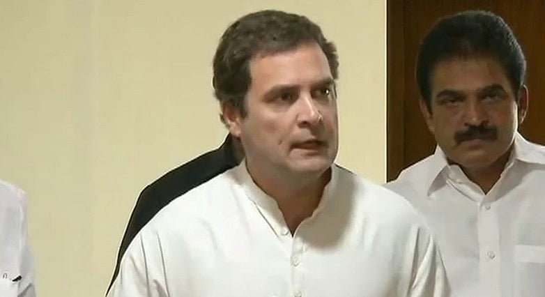 कोच्चि में राहुल गांधी ने की प्रेस कॉन्फ्रेंस, कहा, केरल की जितनी मदद होनी चाहिए थी, मोदी सरकार ने नहीं की