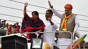 राजस्थानः हाईकोर्ट ने मांगा वसुंधरा की गौरव यात्रा के खर्च का विवरण, सरकारी पैसे के दुरुपयोग का आरोप