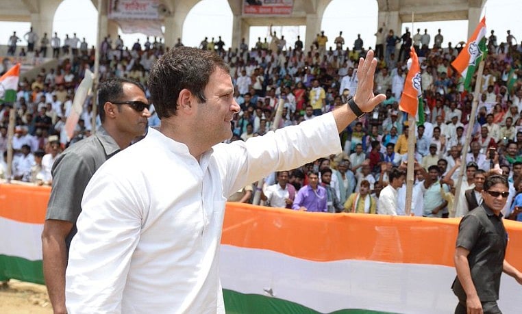 सर्वेः पीएम पद की रेस में पिछड़े मोदी, आंध्र प्रदेश की जनता राहुल गांधी के साथ