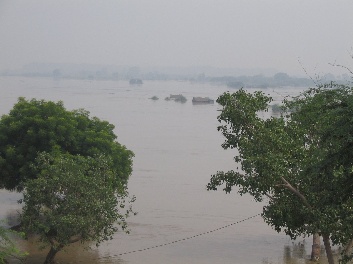 भविष्य में बढ़ेंगे बाढ़ के खतरे, कुशल जल प्रबंधन इस समस्या को बना सकता है पानी की कमी से निपटने का मौका