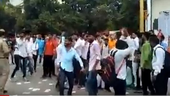 फोटोः डाइनामाइट न्यूज से साभार
