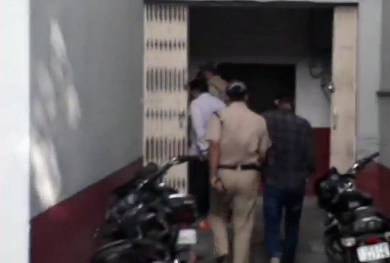 देहरादून बोर्डिंग स्कूल गैंगरेप मामले में 3 आरोपी छात्र भेजे गए बाल सुधार गृह, बाकी आरोपियों को न्यायिक हिरासत