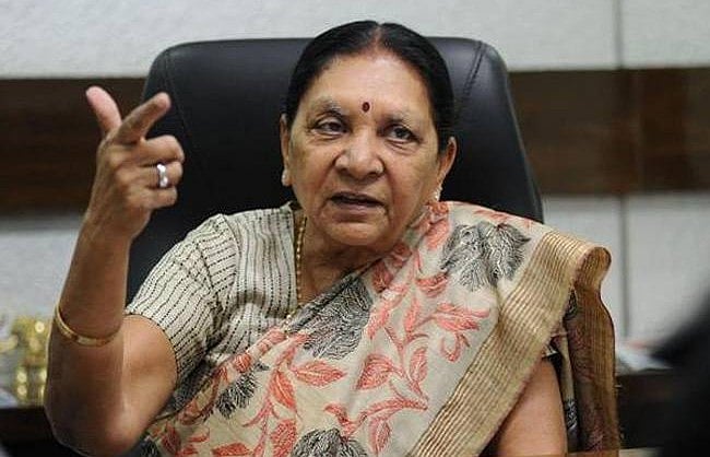 मध्य प्रदेश: राज्यपाल आनंदीबेन का विवादित बयान, ‘लड़कियां बनाएं  खाना, वरना ससुराल में नहीं होगा स्वागत’ 