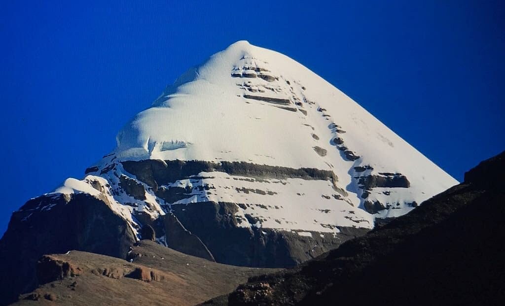 कैलाश मानसरोवर का महत्व सिर्फ हिंदू धार्मिक परंपरा तक सीमित नहीं