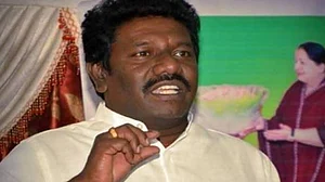 तमिलनाडु: एआईएडीएमके के विधायक करुनास गिरफ्तार, सीएम पलानीस्वामी पर आपत्तिजनक टिप्पणी करने का आरोप