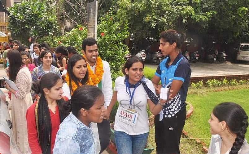 दिल्ली विश्वविद्यालय छात्र संघ चुनाव कल, अधूरे वादों और पुराने मुद्दों की छाया में लड़ा जा रहा है चुनाव