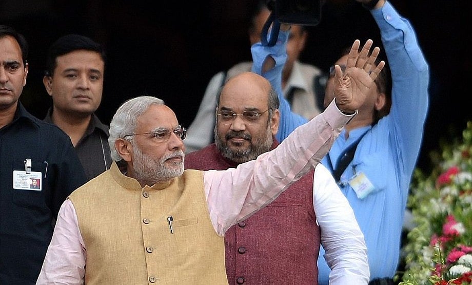 विष्णु नागर का व्यंग्यः मोदी जी तो विनम्रता के कल्कि अवतार हैं और घमंड में उनके भाई शाह का जवाब नहीं