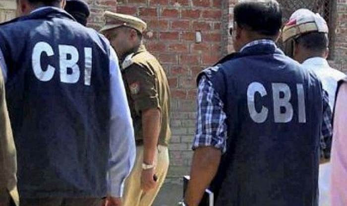 सीबीआई रिश्वत कांड: राकेश अस्थाना की गिरफ्तारी पर 29 अक्टूबर तक रोक, देवेंद्र कुमार 7 दिन की सीबीआई हिरासत में