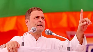 राजस्थान की रैली में बोले राहुल- किसानों का कर्ज माफ करने के बजाए अंबानी की ‘चौकीदारी’ कर रहे हैं मोदी