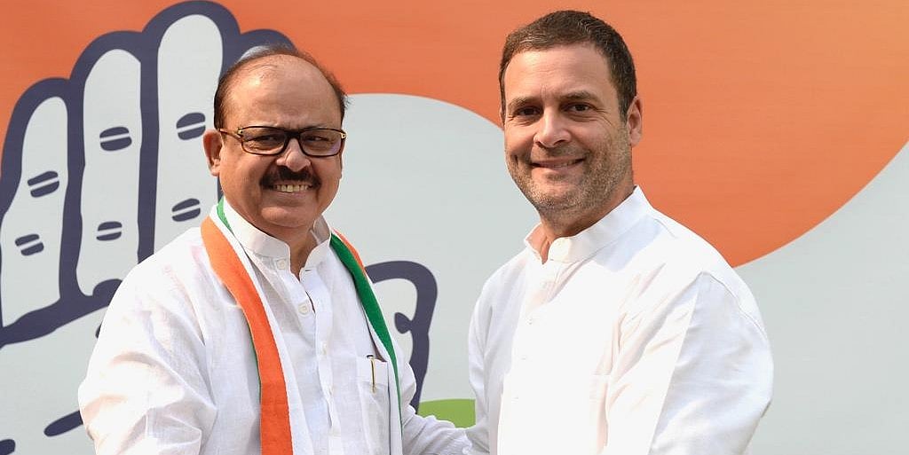 शरद पवार का साथ छोड़  तारिक अनवर ने थामा कांग्रेस का हाथ, राहुल गांधी ने किया स्वागत