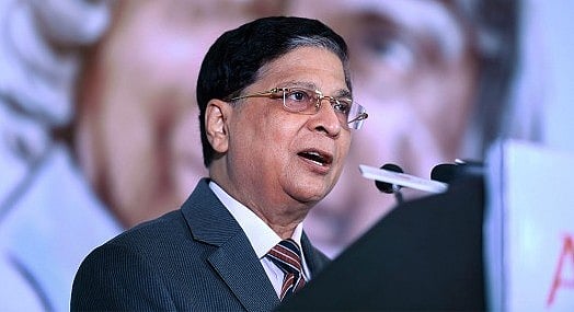 आज रिटायर होंगे दीपक मिश्रा, साथी जजों की बगावत झेलने वाले पहले चीफ जस्टिस 