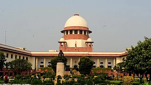 घर के सपने तोड़ने वाले आम्रपाली ग्रुप के 3 डायरेक्टर को सुप्रीम कोर्ट ने भेजा जेल, कहा, बहुत हुई लुकाछिपी