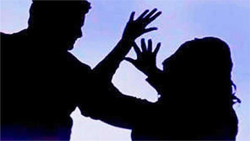 ‘सुशासन बाबू’ के राज में महिलाओं पर अत्याचार, रोहतास जिले में दबंगों ने डायन बताकर दलित महिला की काटी जीभ