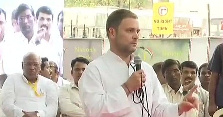 बेंगलुरु में एचएएल कर्मचारियों से मिले राहुल गांधी, कहा, राफेल पर आपका अधिकार