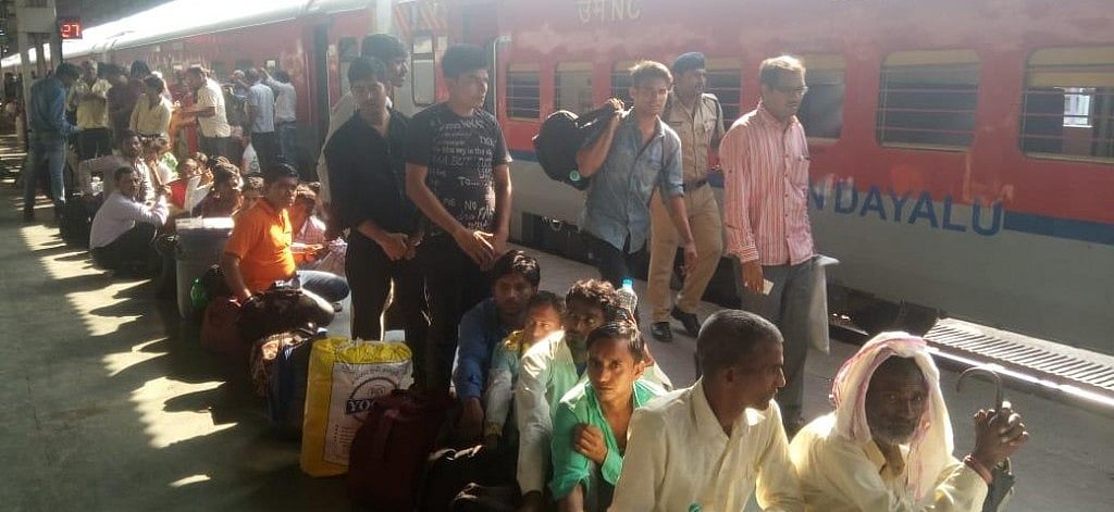 पीएम मोदी के गुजरात में हिंदी भाषी लोगों पर नहीं थम रहे हमले, वडोदरा में ‘लुंगी’ पहने 7 लोगों की पिटाई