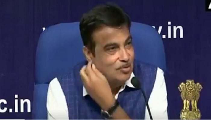 वीडियो में झूठे वादों पर घिरे गडकरी तो  दी सफाई, कहा- मोदी जी या 15 लाख के बारे में तो कुछ नहीं कहा