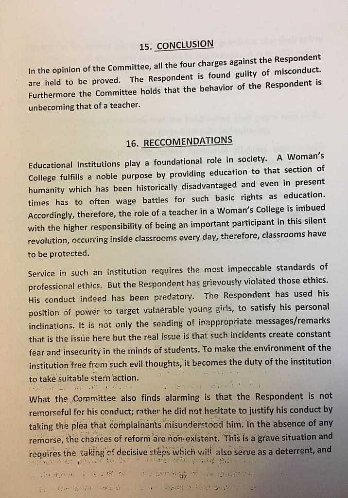 #MeToo: दिल्ली विश्विद्यालय के आरोपी शिक्षक को बचाने की कोशिश, निलंबन की अनुशंसा पर वीसी ने नहीं की कार्रवाई