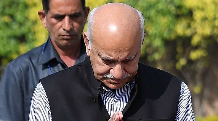 एम जे अकबरः राजनीति की तो उसूलों के उलट और यौन हवस में पार कर दीं सारी हदें