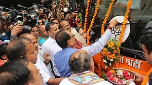 मध्य प्रदेश चुनाव: बीजेपी में असमंजस की स्थिति, 'जन आशीर्वाद' यात्रा को लेकर भी फंसा है पेच