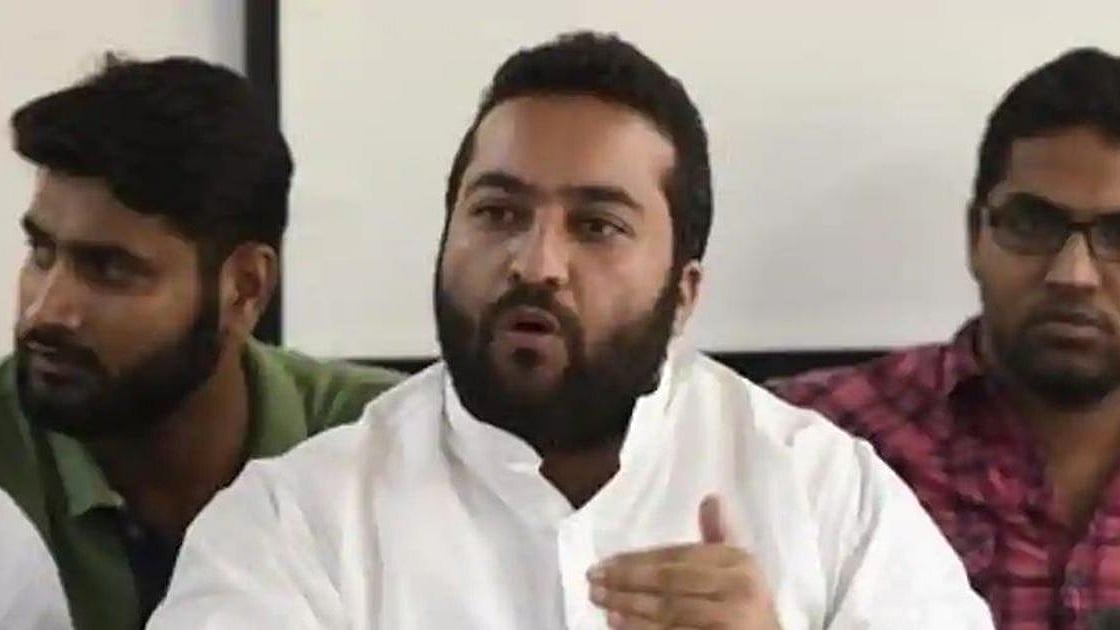 फोटोः सोसळ मीडिया