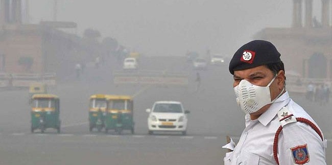 दिल्ली-एनसीआर में सांस लेना हुआ दूभर, हवा की गुणवत्ता ‘बेहद खराब’, अगले 3 दिन और खराब होंगे हालात